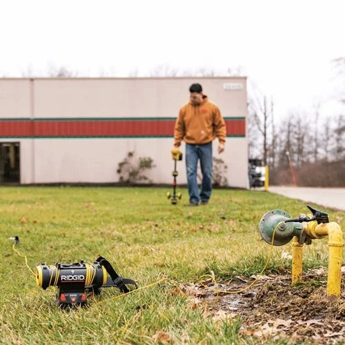 RIDGID Tools RIDGID 18V SeekTech ST-305R Transmitter 50793R 5 RIDGID Tools RIDGID 18V SeekTech ST-305R Transmitter 50793R - Image 3